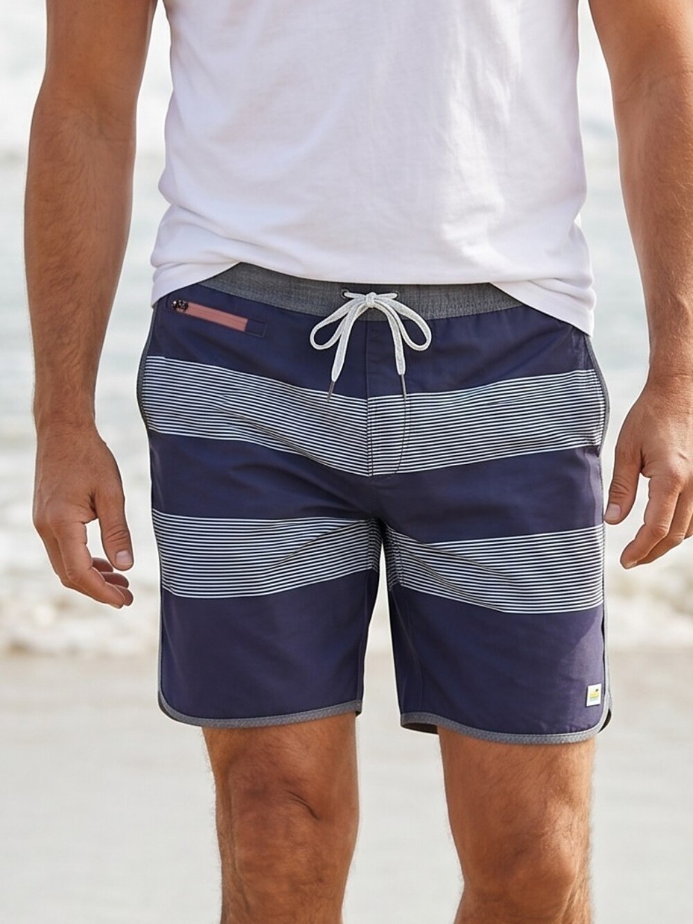 Vuori The Banks Boardshorts Navy Stripe Swim Shorts Size XL (Tag Removed)
